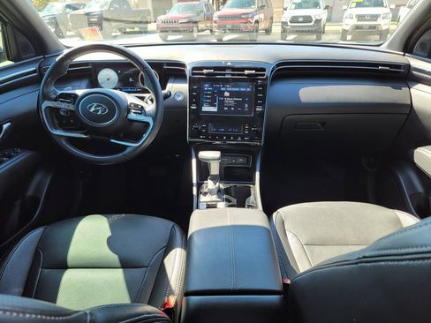 Used 2022 Hyundai Santa Cruz SEL Premium image 17