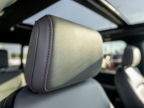 New 2025 Ford F150 Lightning Lariat image 42