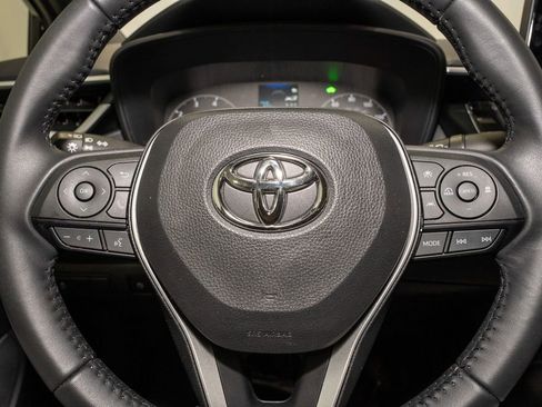 Used 2023 Toyota Corolla SE image 17