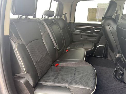 Used 2024 RAM 2500 Laramie AWD/4WD image 17