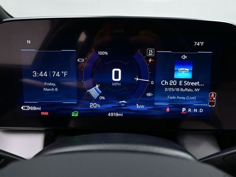 Used 2026 Chevrolet Equinox EV LT FWD image 20