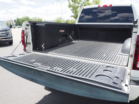 Used 2017 RAM 2500 Laramie w/ Sport Appearance Group AWD/4WD image 17