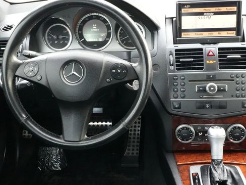 Used 2011 Mercedes-Benz C 350 Sport w/ Multimedia Pkg image 4