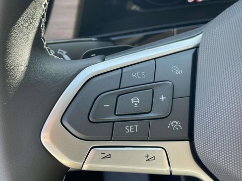New 2026 Volkswagen Atlas SE FWD image 25