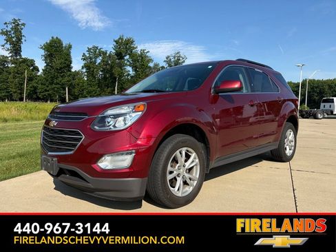 Used 2017 Chevrolet Equinox LT w/ Convenience Package FWD image 1