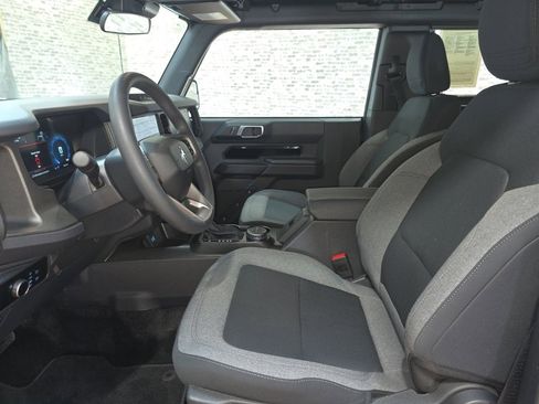 Used 2025 Ford Bronco 2-Door image 12