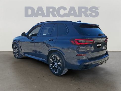 Used 2021 BMW X5 M50i w/ Premium Package image 4