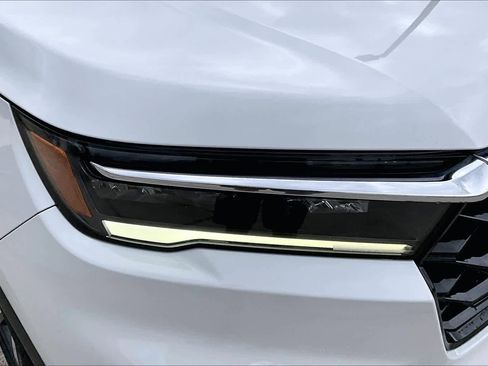 Used 2023 Honda Pilot Elite image 28