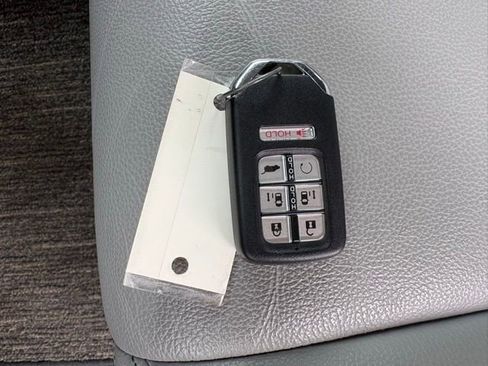 Used 2024 Honda Odyssey EX-L image 28