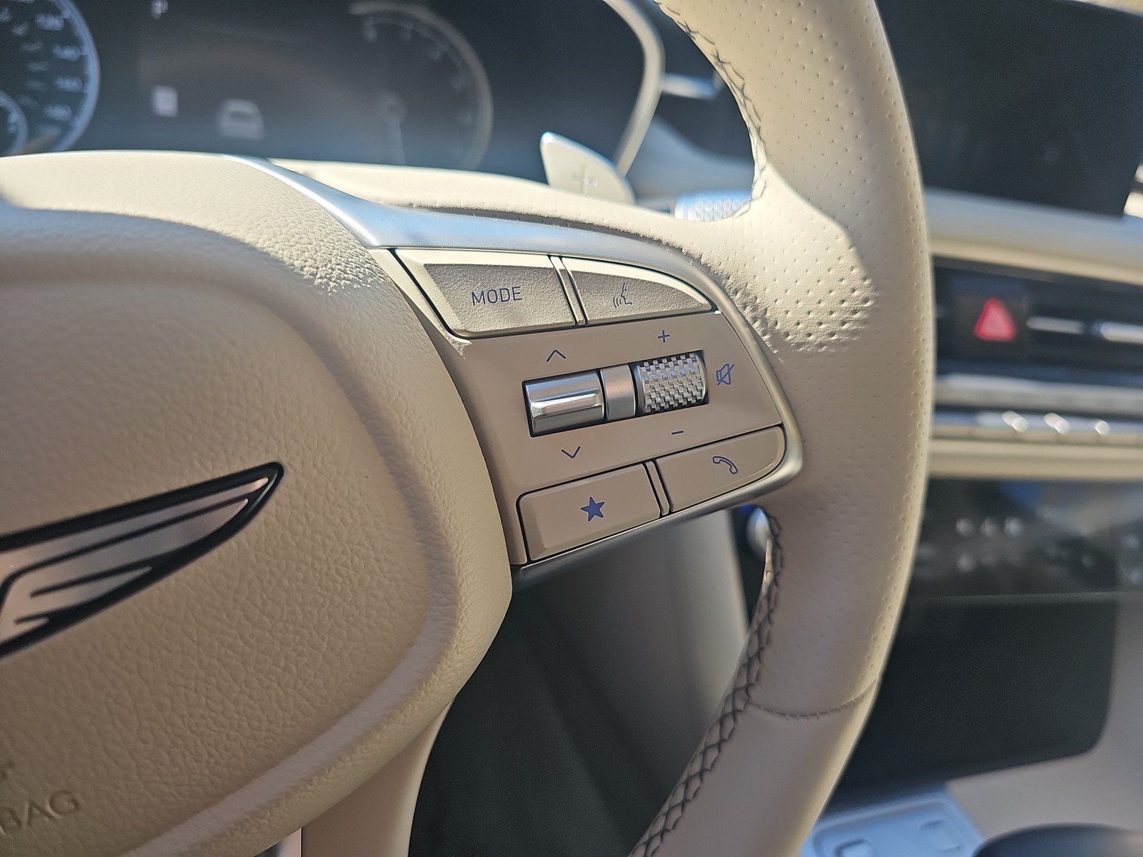 Used 2026 Genesis G70 2.5T Prestige RWD image 22