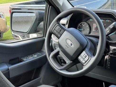 Used 2023 Ford F150 XLT AWD/4WD image 14