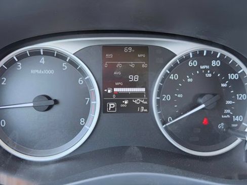 Certified 2025 Nissan Kicks Play S FWD image 11