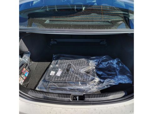 New 2026 Mercedes-Benz C 43 AMG 4MATIC Sedan image 9