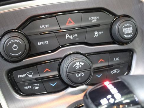 Used 2018 Dodge Challenger SXT Plus image 14