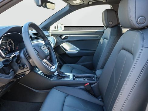 New 2025 Audi Q3 2.0T Premium Plus image 17