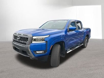 Used 2025 Nissan Frontier SL