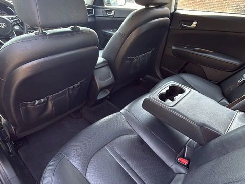 Used 2020 Kia Optima SE image 23
