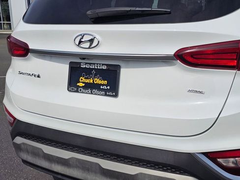 Used 2019 Hyundai Santa Fe SE image 14