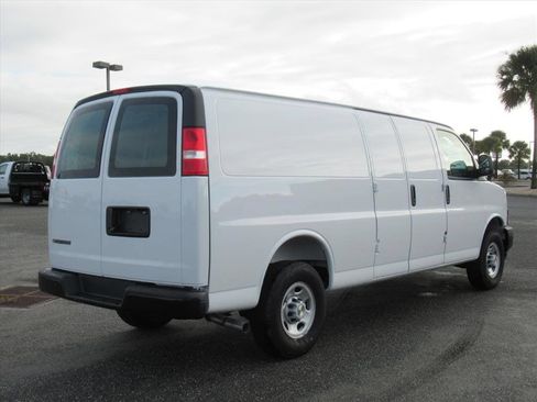 New 2025 Chevrolet Express 3500 Extended w/ Driver Convenience Package RWD image 6