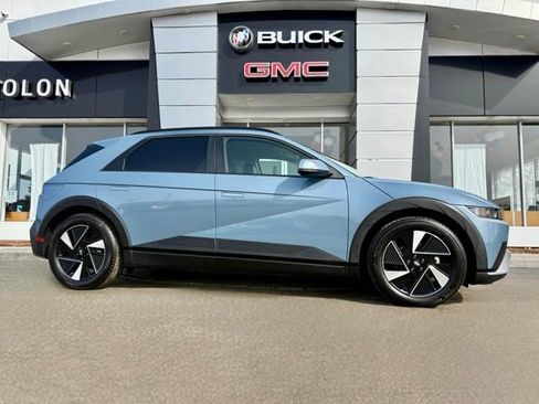 Used 2025 Hyundai Ioniq 5 SEL image 1