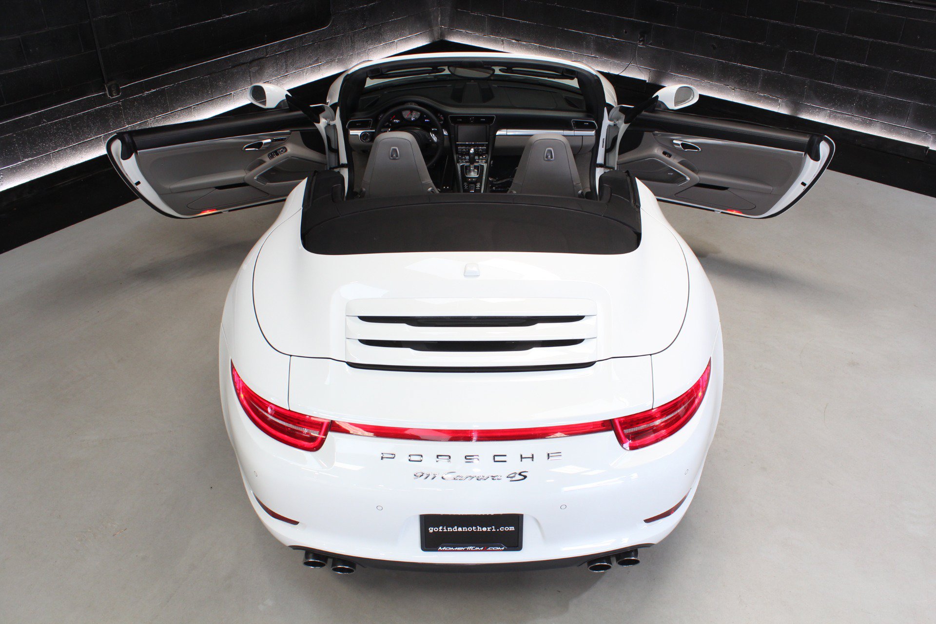 Used 2013 Porsche 911 Carrera 4S AWD/4WD image 23