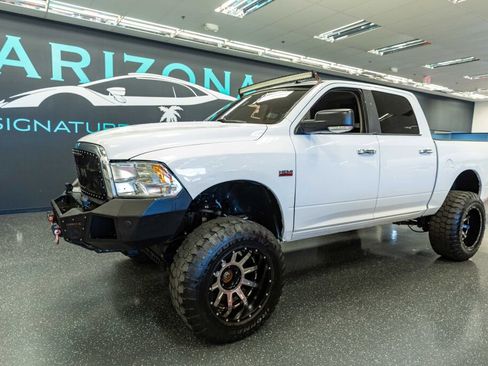 Used 2017 RAM 1500 Big Horn image 1