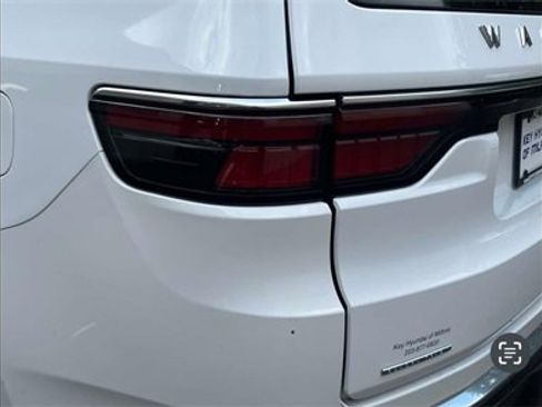 Used 2022 Jeep Wagoneer Series III image 8