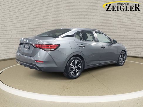 Used 2023 Nissan Sentra SV image 5