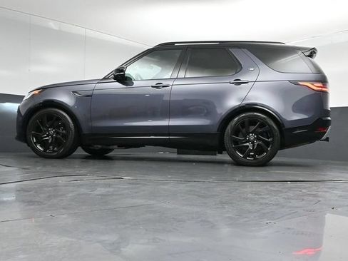 Used 2024 Land Rover Discovery Metropolitan Edition AWD/4WD image 42