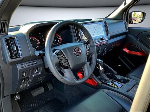 New 2025 Nissan Frontier PRO-4X w/ Pro Premium Package image 7