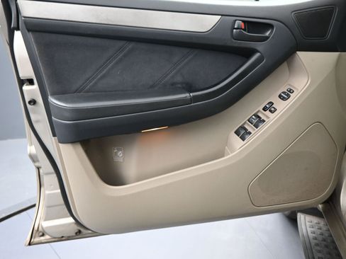 Used 2003 Toyota 4Runner Limited image 14