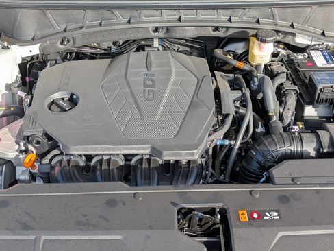 New 2025 Hyundai Tucson Limited image 28