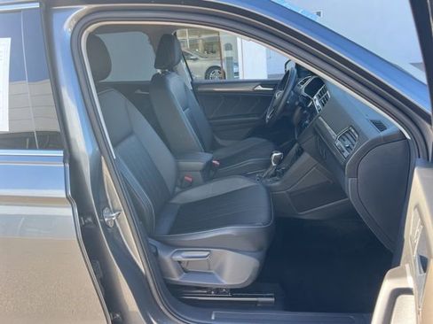 Certified 2023 Volkswagen Tiguan SE image 30