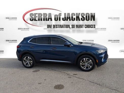 Used 2023 Buick Envision Essence image 7