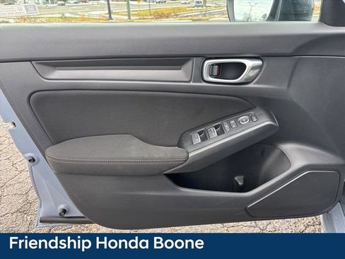 Used 2024 Honda Civic Sport image 11