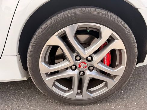 Used 2017 Chevrolet SS RWD image 13