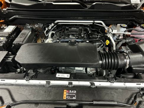 Used 2026 Chevrolet Colorado LT w/ LT Convenience Package AWD/4WD image 25