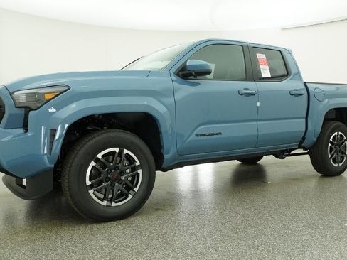 New 2026 Toyota Tacoma TRD Sport AWD/4WD image 17