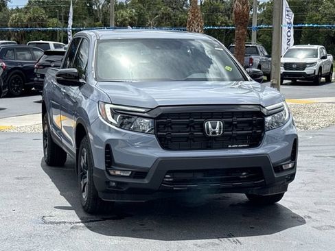 New 2026 Honda Ridgeline Black Edition image 3