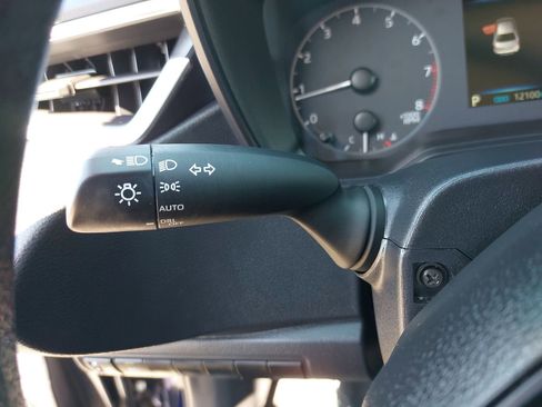 Used 2024 Toyota Corolla LE image 25