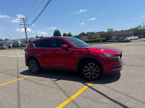 Used 2018 MAZDA CX-5 Touring w/ Preferred Equipment Package AWD/4WD image 23