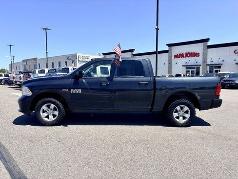 Used 2016 RAM 1500 Express AWD/4WD image 3
