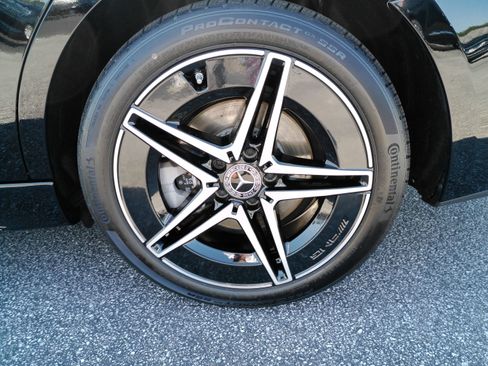 Certified 2024 Mercedes-Benz C 300 4MATIC Sedan image 9