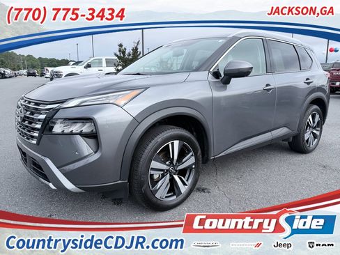 Used 2026 Nissan Rogue SL AWD/4WD image 1