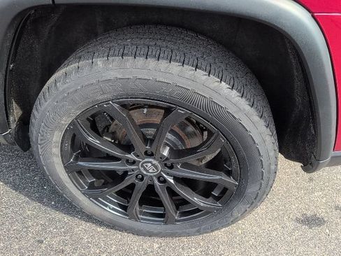 Used 2015 Jeep Grand Cherokee Limited AWD/4WD image 14