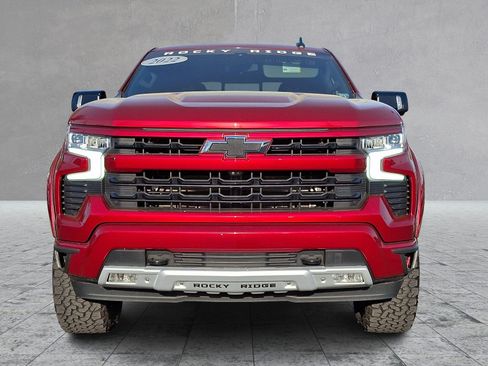 Used 2022 Chevrolet Silverado 1500 RST AWD/4WD image 2