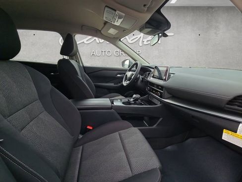 New 2026 Nissan Rogue SV FWD image 24
