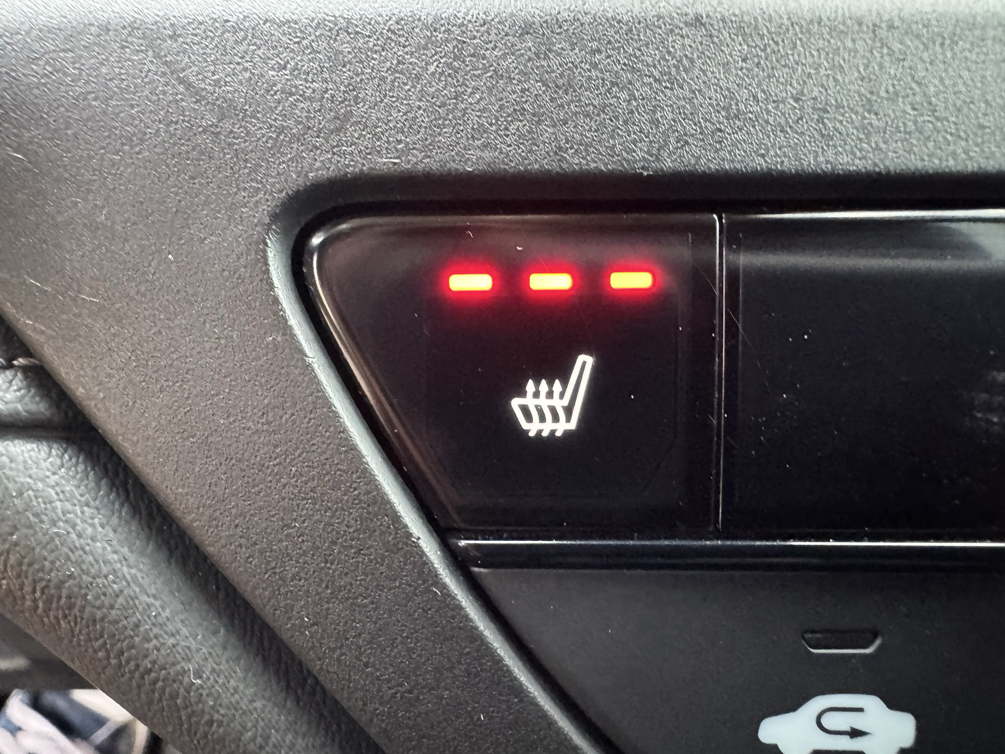 Certified 2023 Honda Accord EX image 17