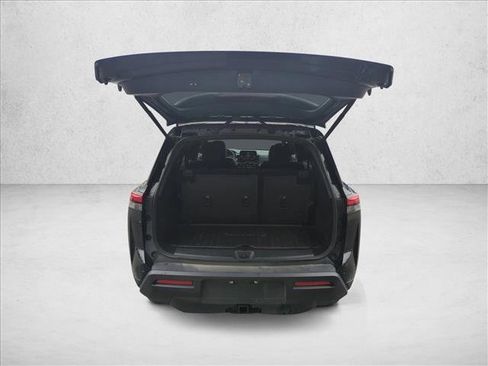 Used 2025 Nissan Pathfinder Rock Creek image 6