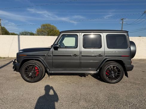 Used 2022 Mercedes-Benz G 63 AMG 4MATIC w/ Seat Comfort Package image 3